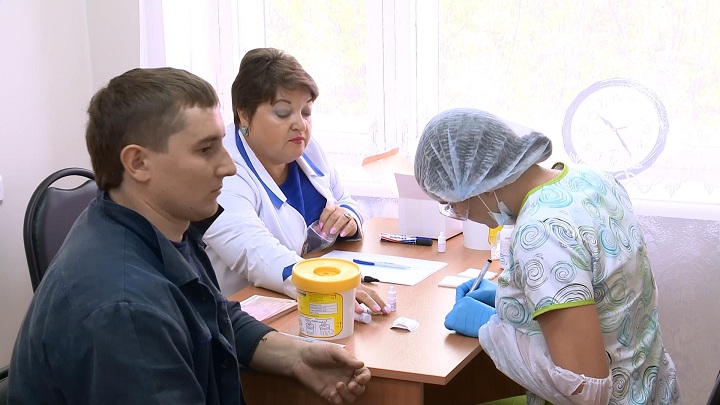 700 оренбуржцев прошли тестирование на ВИЧ в рамках акции «Поезд здоровья»